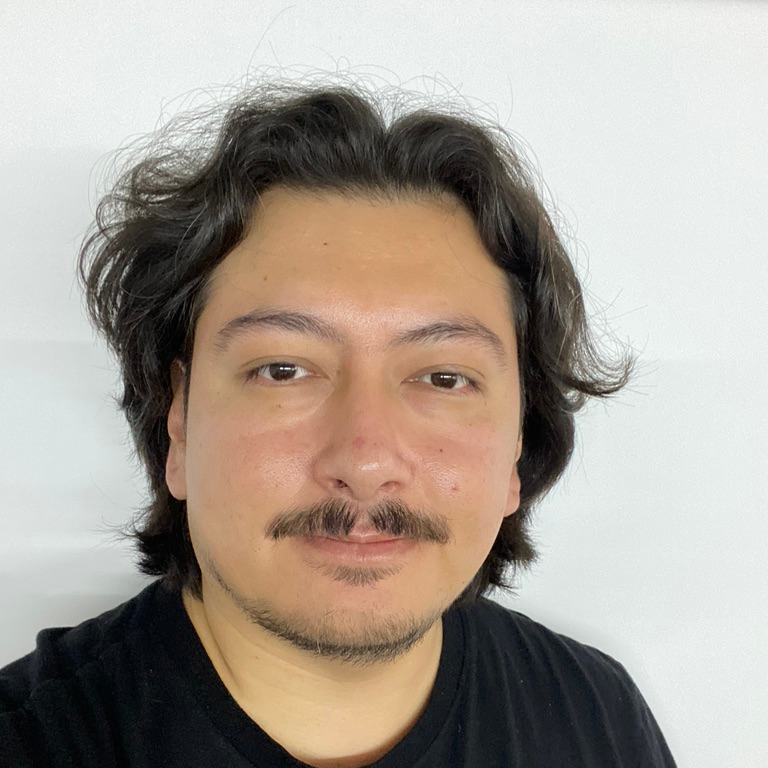 Mikhail Cruz Andrade